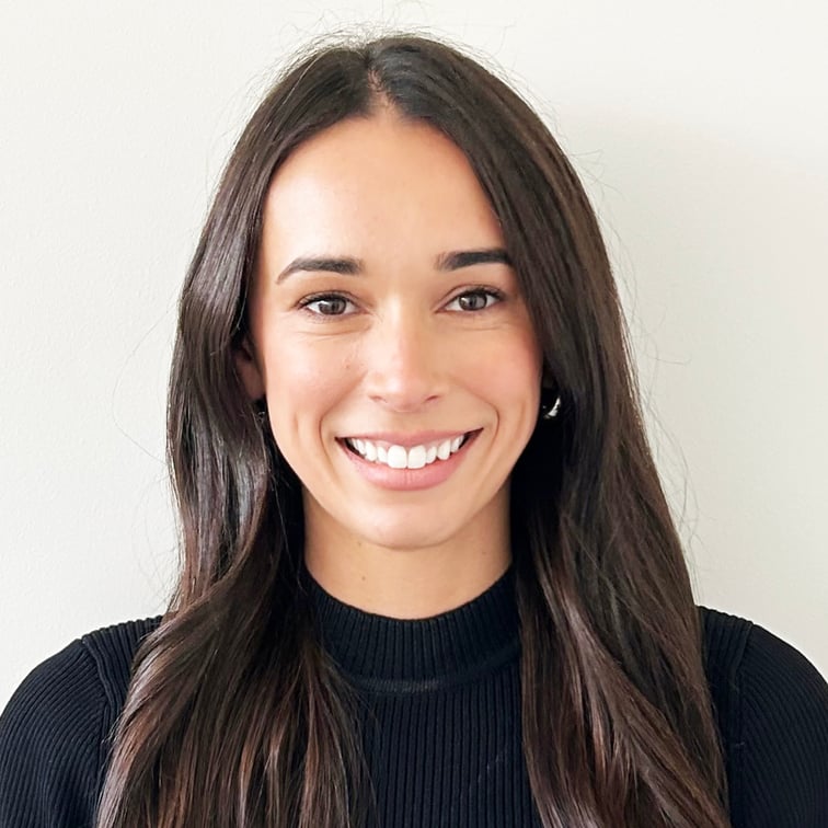 1_Sophie Mylne - Head Shot - V2