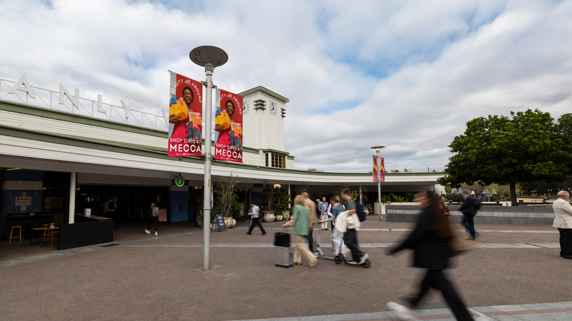 AU_QMS_NSW_Manly-Wharf_Flags-Esplanade_Mecca