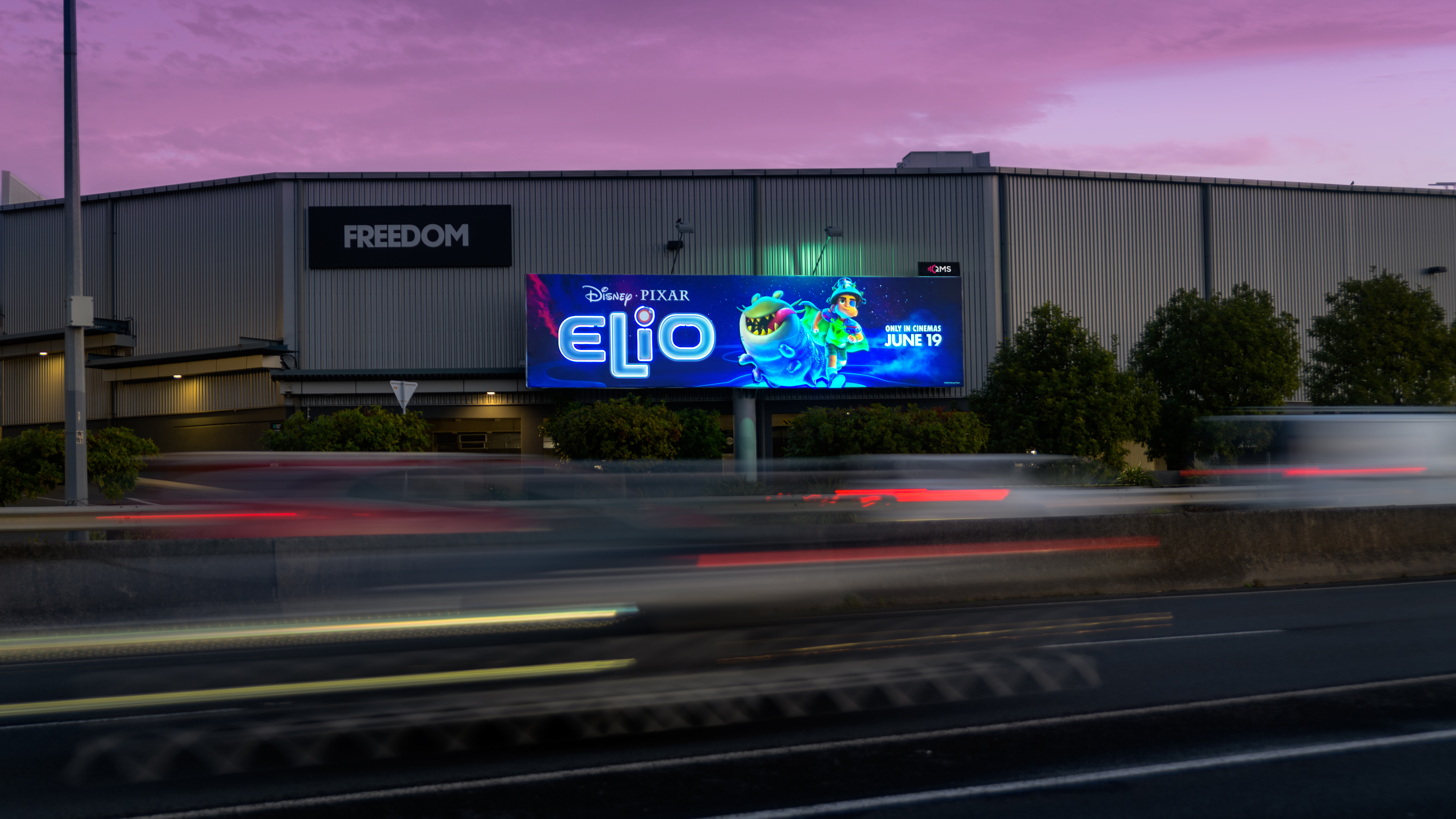 NZ_Static_ Elio Special Build - Dusk