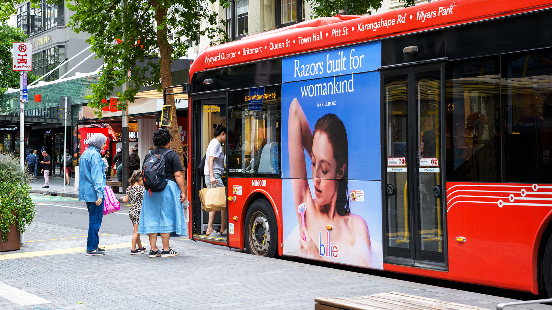 NZ_QMS_Bus_Kerbside_Billie