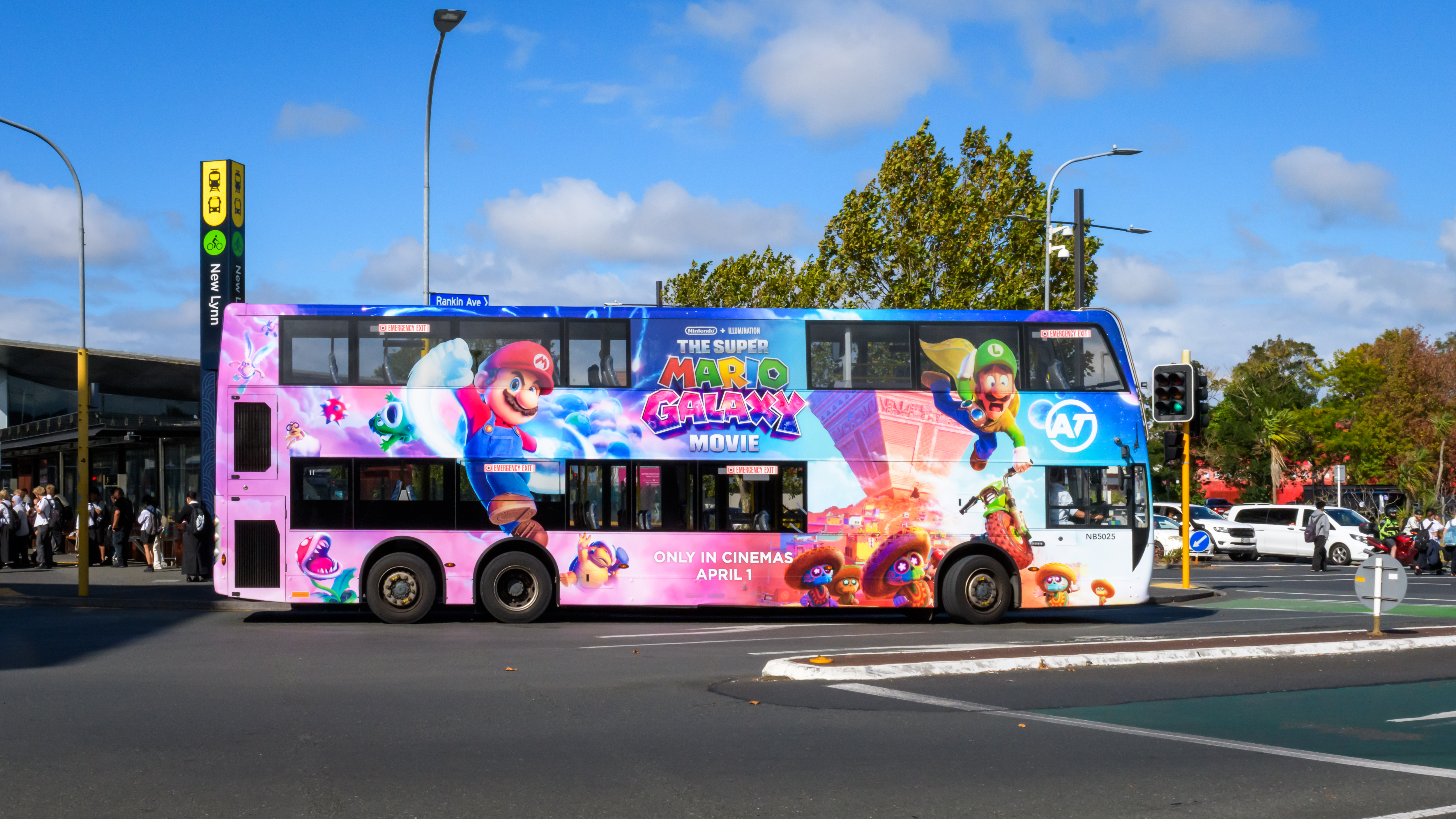 20260323 - QMS - BUS Super Mario ShowStopper NB5025  2- high res