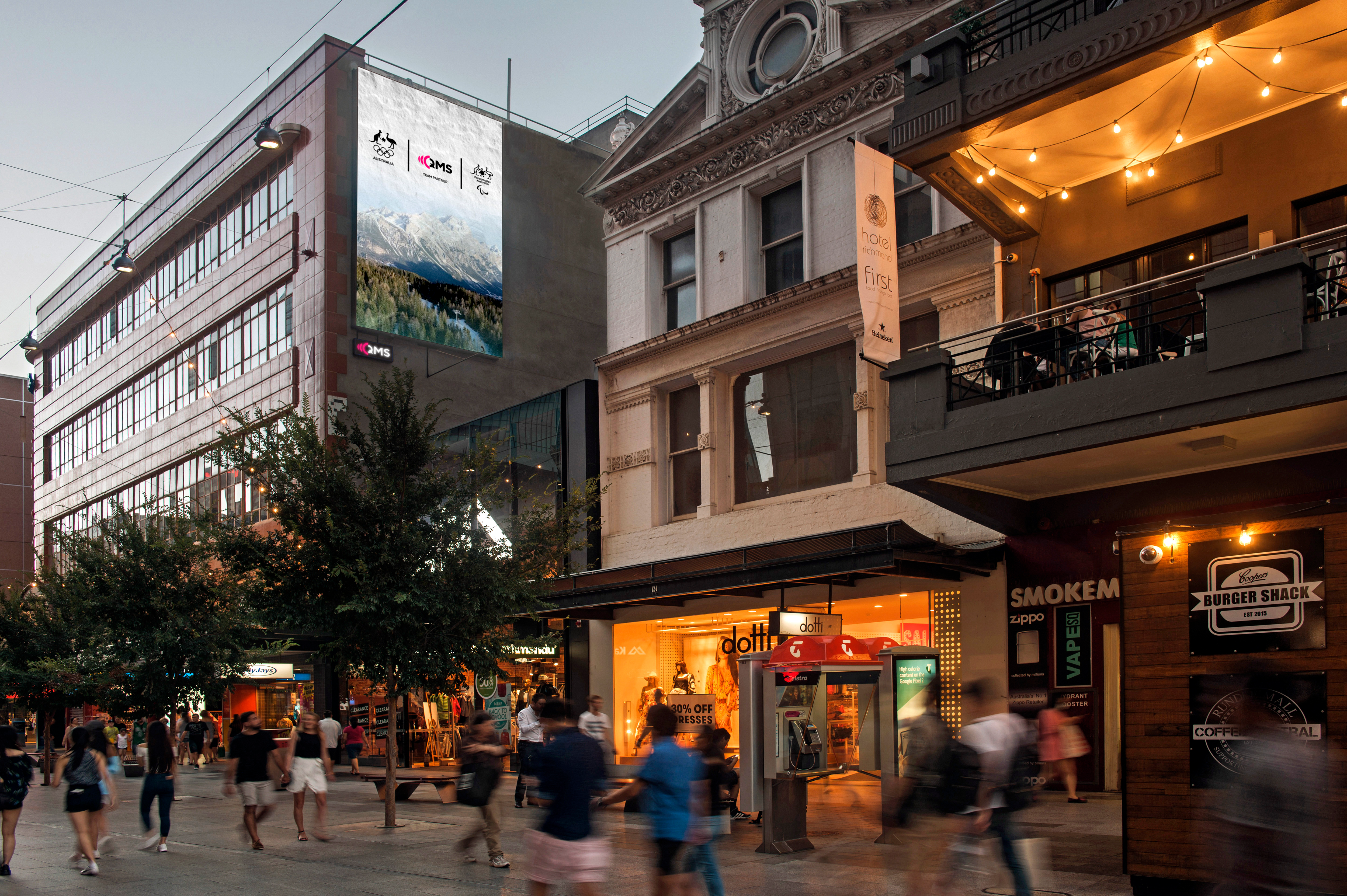 AU_QMS-D33_Dusk_MilanoCortina