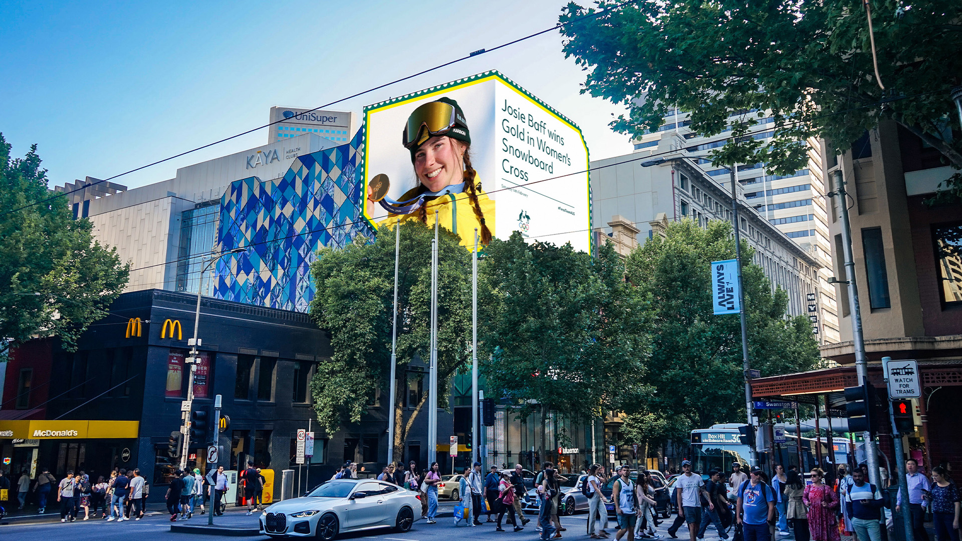 AU__0004_AOC_Toyota Breaking News_QMV_D649