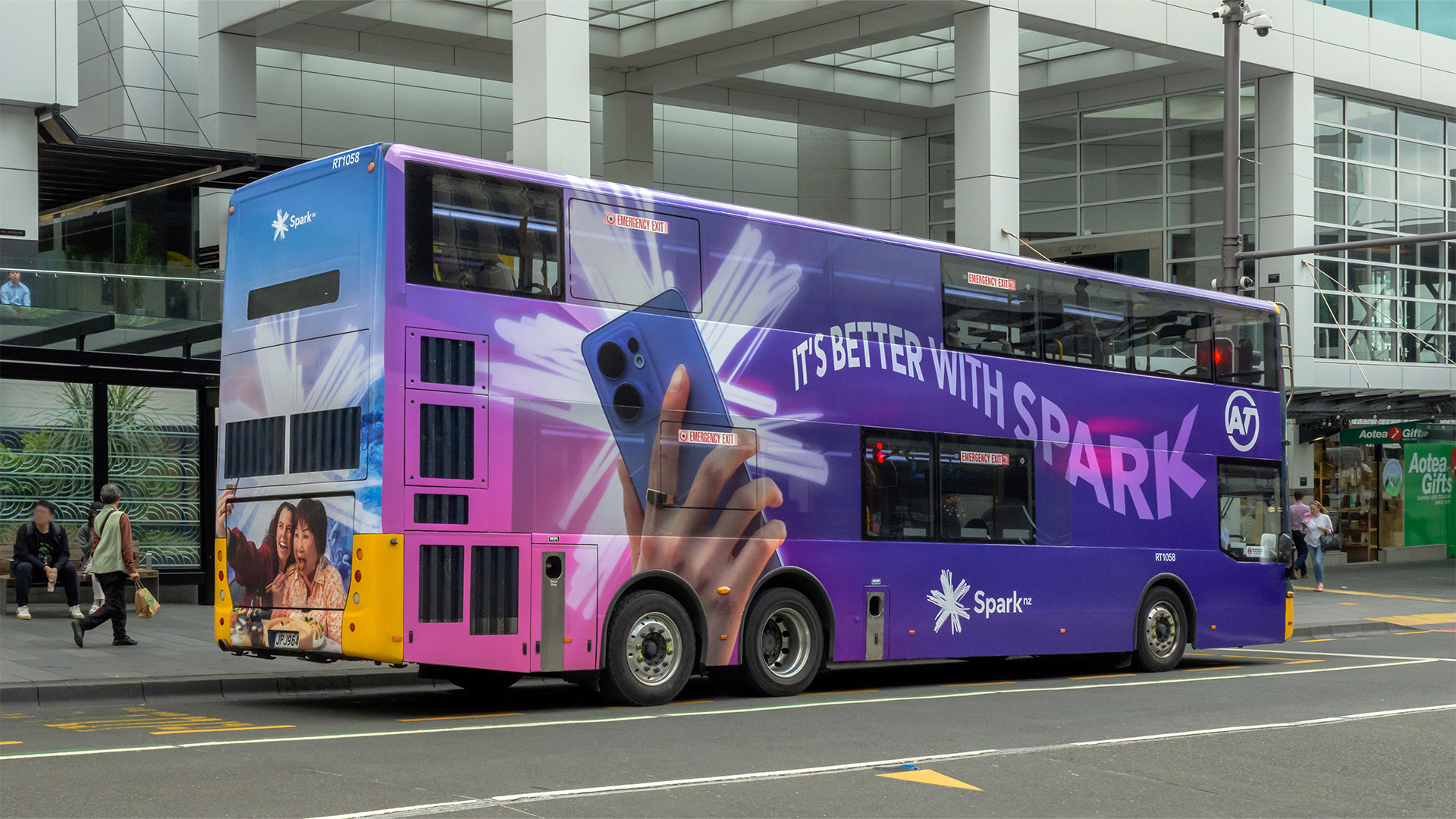 NZ_QMS_Bus_DDFullwrap_Spark