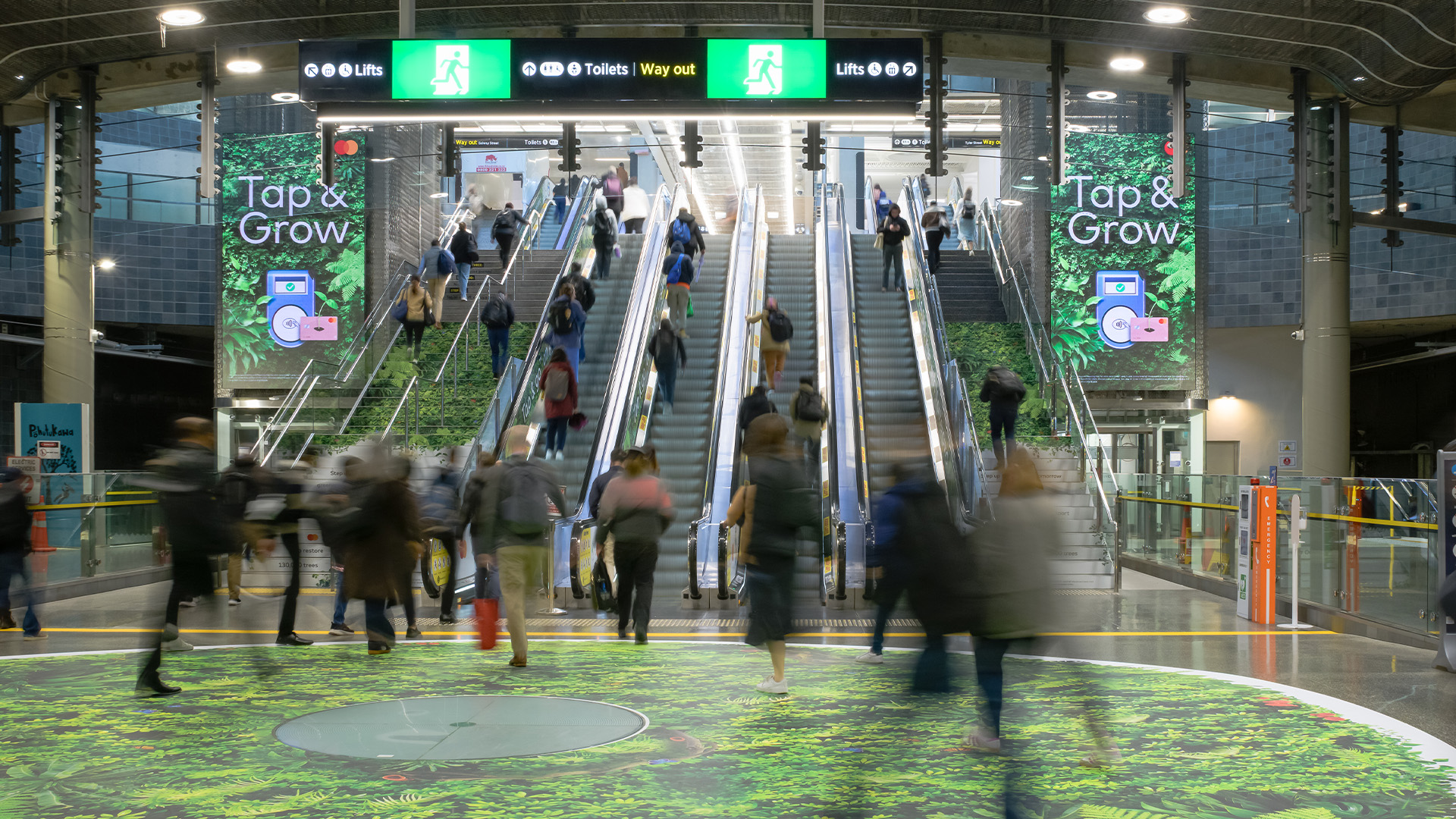 NZ_Transit-Hubs__0011_Mastercard Britomart Takeover -Towers 2